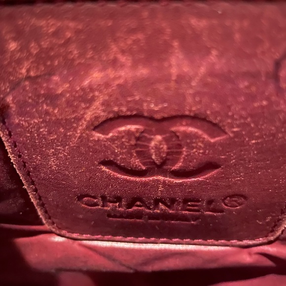 Large Chanel Puffer. Authentic - Picture 7 of 10